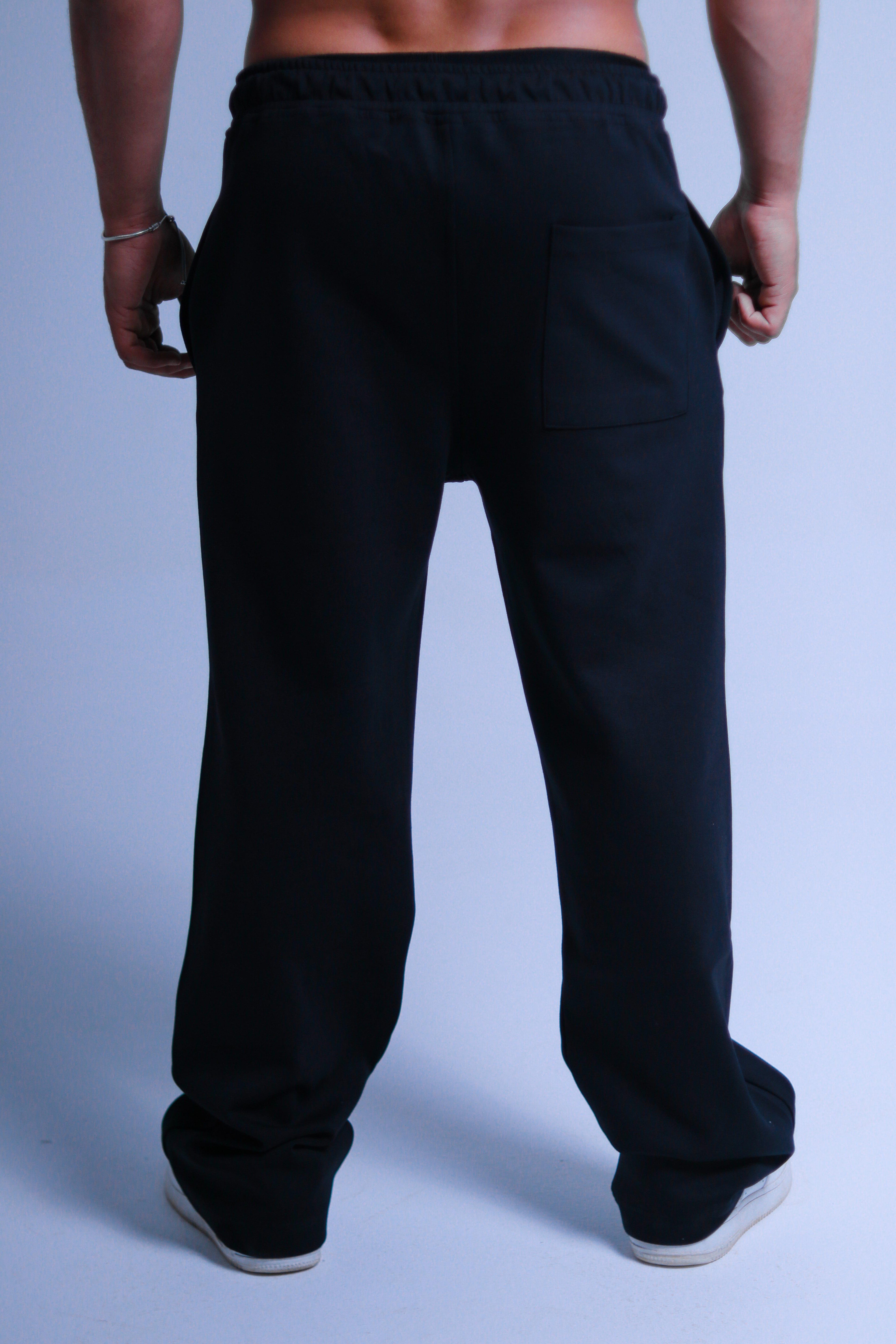 QUIET / NOIR PANTS- BLACK